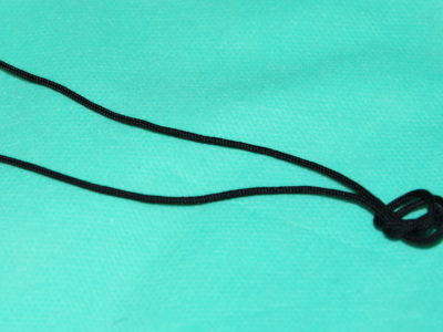 Фирменный шнур для браслета 18 см - черный