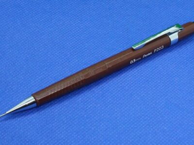 Карандаш Pentel P203