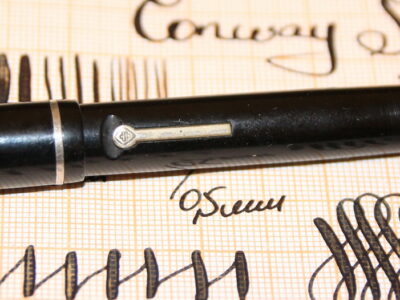 Conway Stewart 75 Black золотое перо 585 пробы M